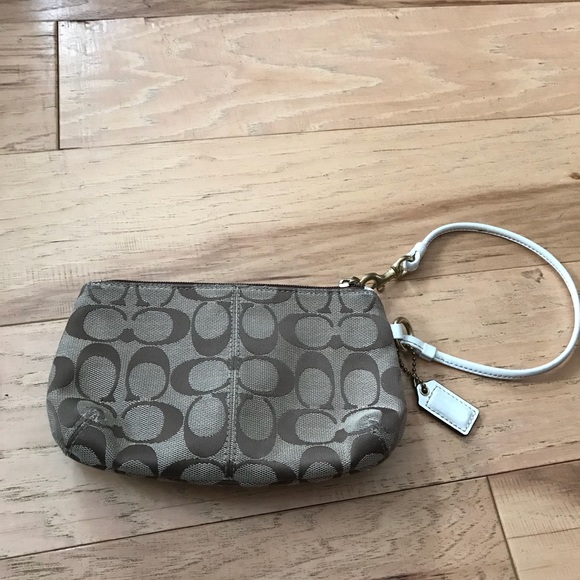 Coach Wristlet - Picture 2 of 5